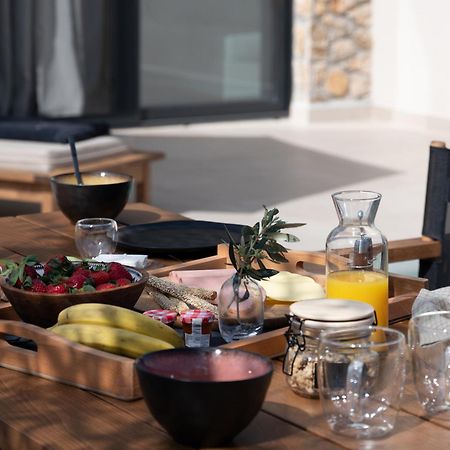 Olivera Suites Sarti Ngoại thất bức ảnh