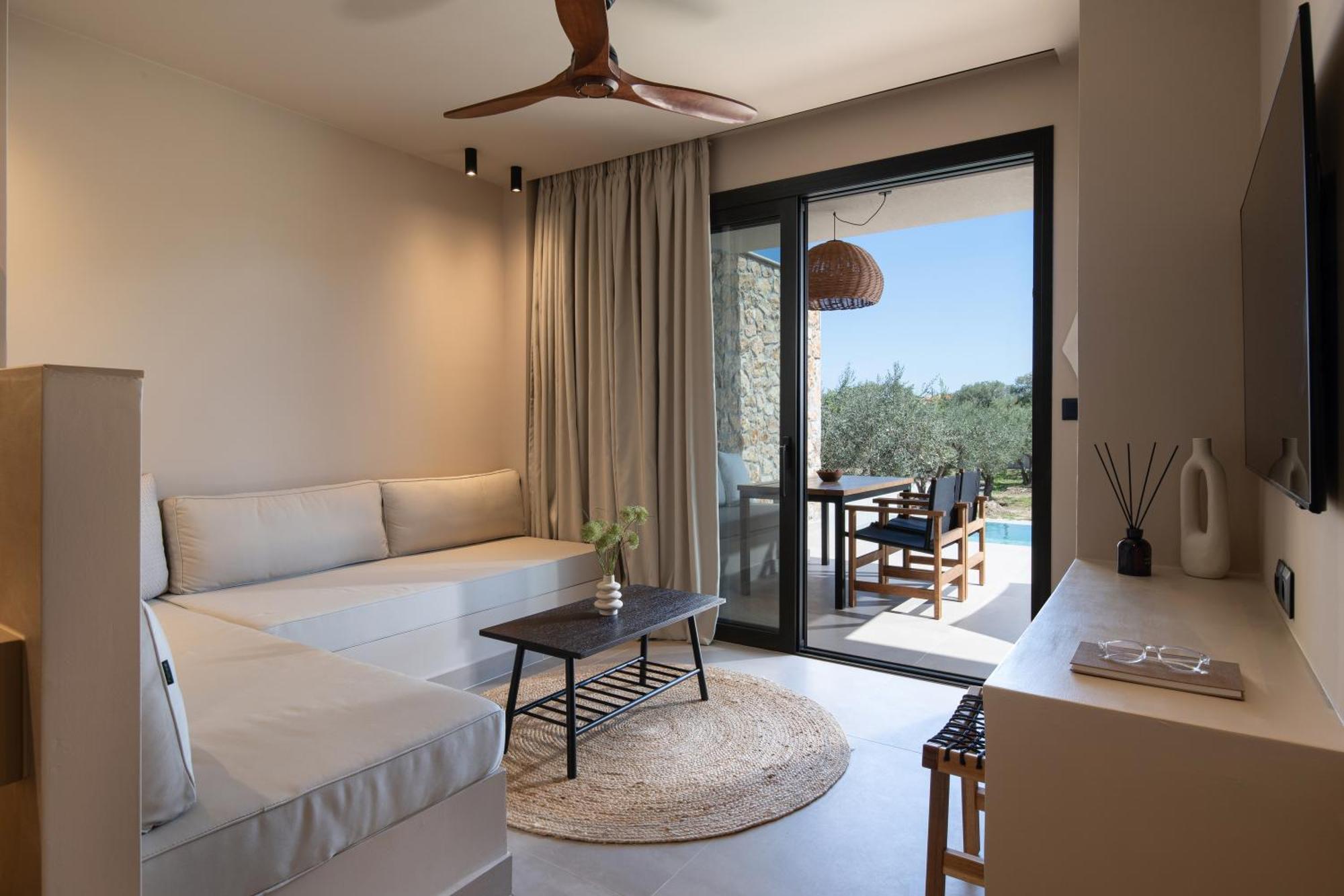Olivera Suites Sarti Ngoại thất bức ảnh