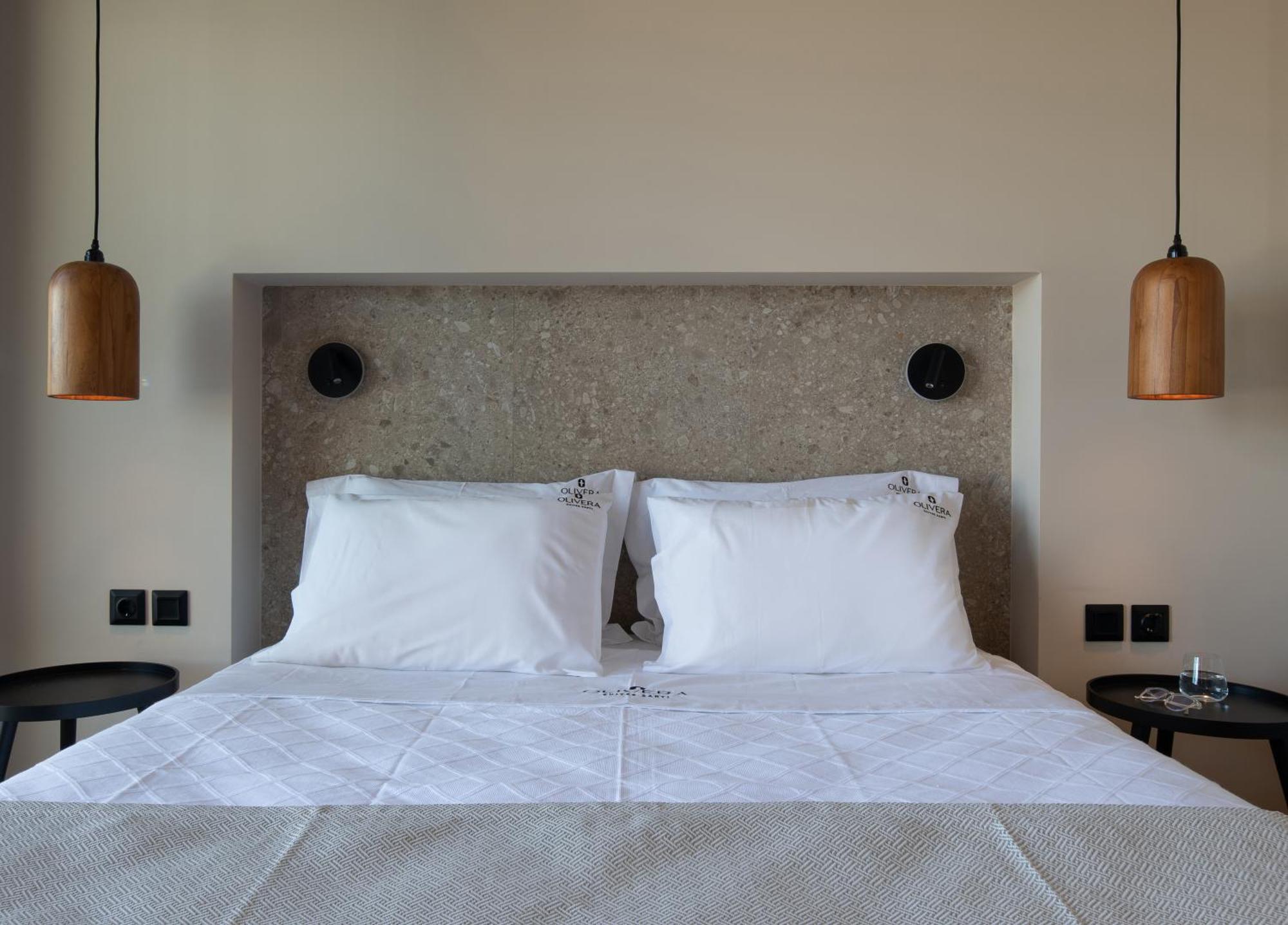 Olivera Suites Sarti Ngoại thất bức ảnh