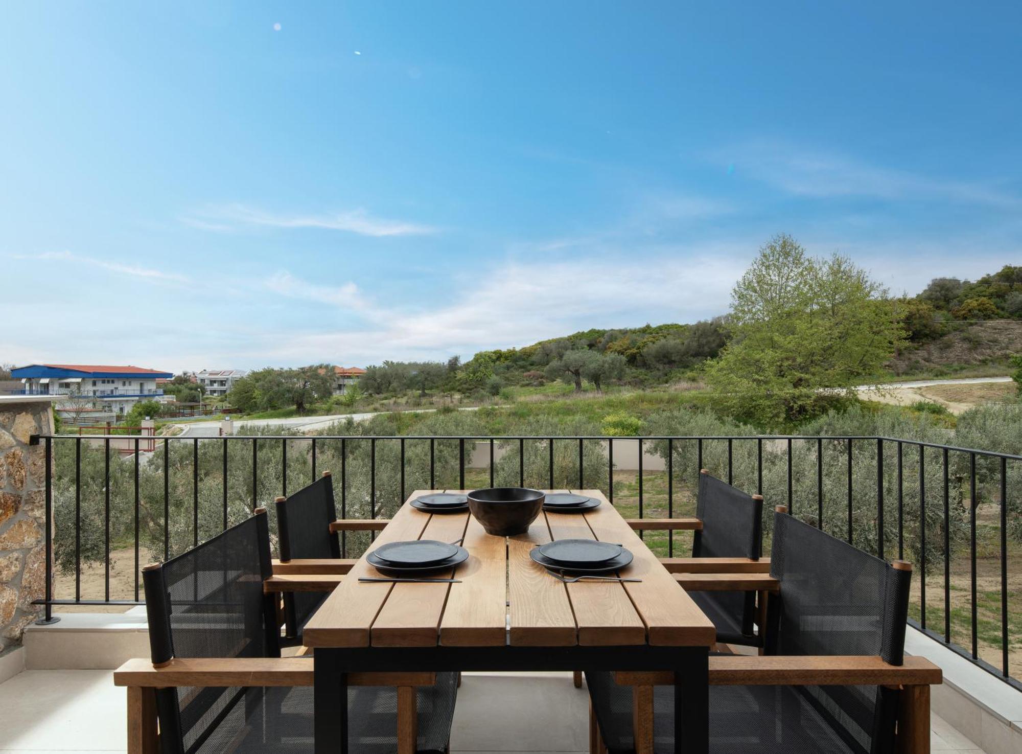 Olivera Suites Sarti Ngoại thất bức ảnh